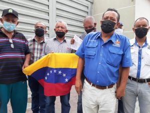 Sindicato de trabajadores del CLEL reclama sueldos dignos 