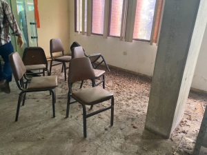 Delincuentes saquean biblioteca y causan destrozos en Unexpo de Barquisimeto